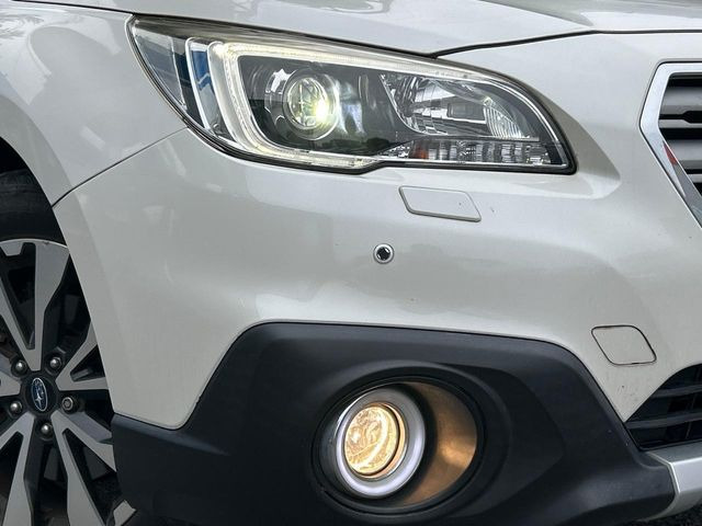 �yLED�w�b�h���C�g�z���V����ԑ��s�����ǍD�Ȏ��E���m�ۂ����S���ĉ^�]�ł��鍂�P�xLED�w�b�h���C�g�𑕔�!�_�����x�������A����d�͂��}�����Ă��܂��B