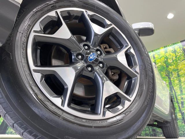 �y����17�C���`�A���~�z�C�[���z�O�ςɃ}�b�`���������A���~�z�C�[���𑕒����Ă���܂��B�e��ЊO�A���~�z�C�[����A�X�^�b�h���X�^�C�����戵�����Ă���܂��B���񂲑��k����������