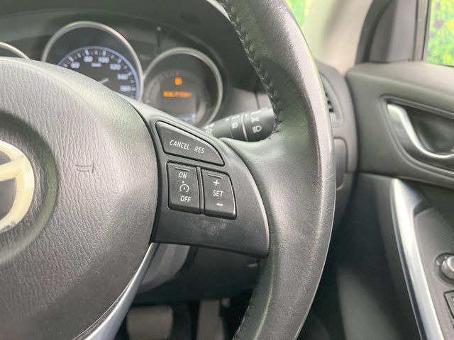 �y�N���[�Y�R���g���[���z�������H�����N���N���s�B�A�N�Z���𗣂��Ă���葬�x�ő��s���ł��A�������^�]���̕��S���y��!�����E�������ȒP�ȃX�C�b�`����Œ����ł��܂��B