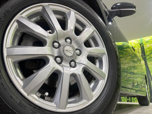 �y15�C���`�A���~�z�C�[���z�O�ςɃ}�b�`�����A���~�z�C�[���𑕒����Ă���܂��B�e��A���~�z�C�[����A�X�^�b�h���X�^�C�����戵�����Ă���܂��B���񂲑��k����������