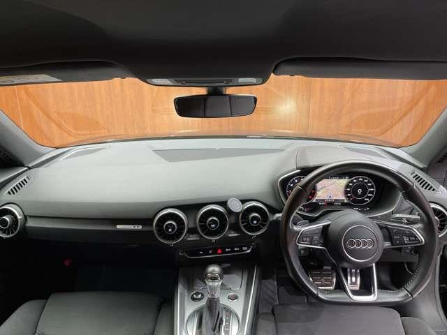 TTクーペ2.0 TFSI