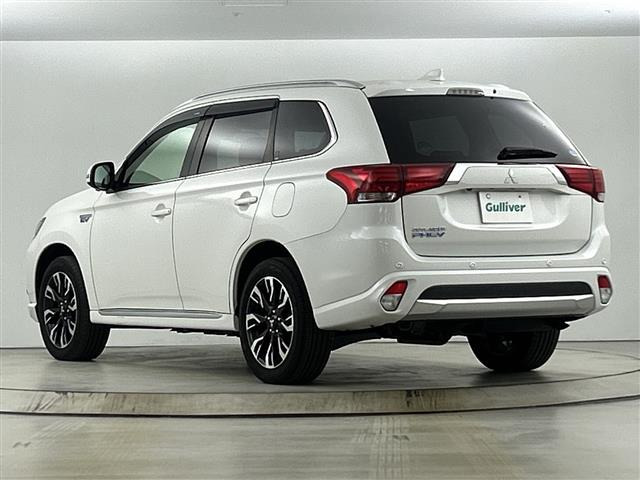 アウトランダーPHEV2.0 G セイフティパッケージ 4WD