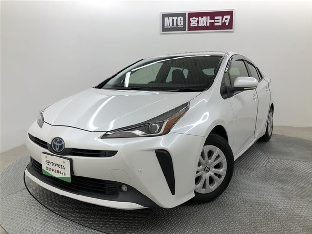 プリウス1.8 S