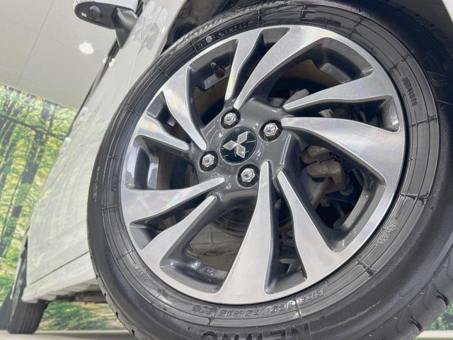 �y����15�C���`�A���~�z�C�[���z�O�ςɃ}�b�`���������A���~�z�C�[���𑕒����Ă���܂��B�e��ЊO�A���~�z�C�[����A�X�^�b�h���X�^�C�����戵�����Ă���܂��B���񂲑��k����������