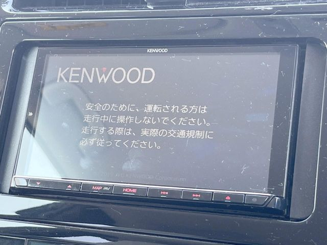 プリウス1.8 S