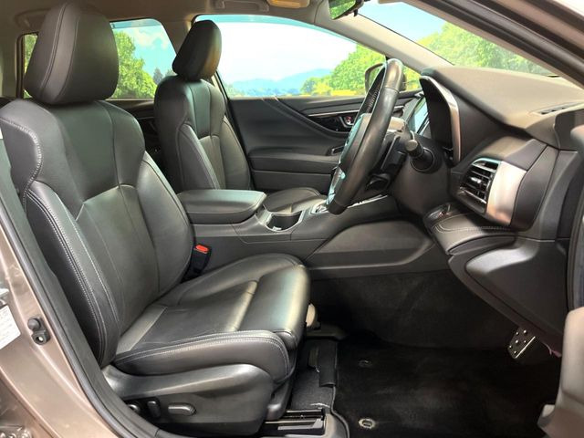 �^�]�Ȃ܂��ɂ͏\���ȃX�y�[�X������A�啿�ȕ��ł��������^�]���Ă�����������ł��B