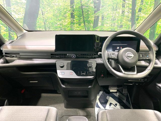 セレナ1.4 e-POWER ハイウェイスターV
