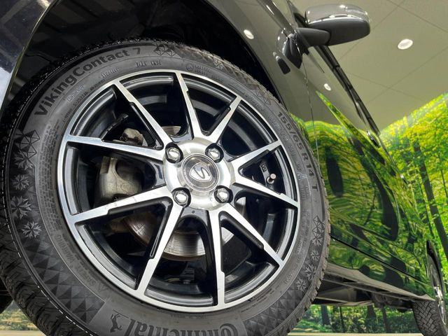 �y14�C���`�A���~�z�C�[���z�O�ςɃ}�b�`�����A���~�z�C�[���𑕒����Ă���܂��B�e��A���~�z�C�[����A�X�^�b�h���X�^�C�����戵�����Ă���܂��B���񂲑��k����������