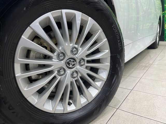 �y����17�C���`�A���~�z�C�[���z�O�ςɃ}�b�`���������A���~�z�C�[���𑕒����Ă���܂��B�e��ЊO�A���~�z�C�[����A�X�^�b�h���X�^�C�����戵�����Ă���܂��B���񂲑��k����������