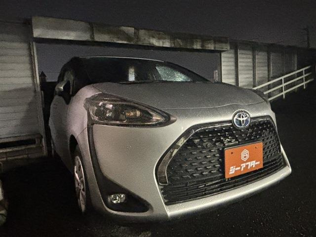 シエンタ（トヨタ）ハイブリッド 1.5 ファンベース X　禁煙車 純正ナビ 両側電動スライドドア 中古車画像