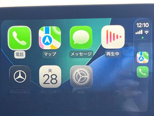 ��Apple Car Play:�X�}�z�Ƃ̗L���ڑ��ŁA�i�r�E�I�[�f�B�I�Đ��ȂǃX�}�z�̃A�v���@�\����ʂł��g����֗��@�\�ł�!