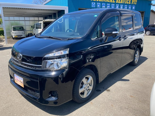ヴォクシー2.0 X Lエディション 4WD