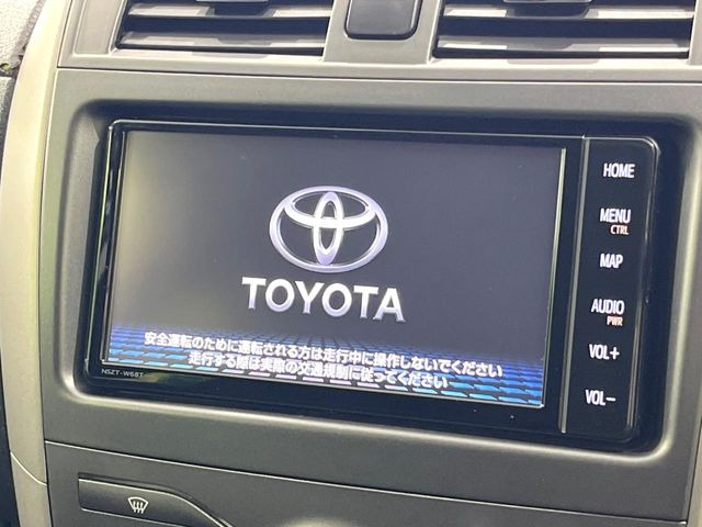 �y�����i�r�z�l�C�̏����i�r�𑕔����Ă���܂��B�i�r�̎g���₷���͂������A�I�[�f�B�I�@�\���[��!�L�����v�◷�s�͂������A�ʋ΂┃�����ȂǕ��i�̃h���C�u���y�����Ȃ�͂���