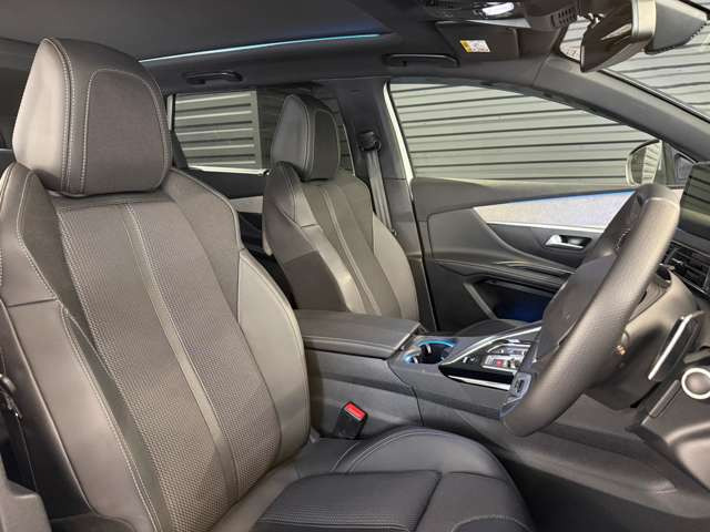 5008GT ブルーHDi ディーゼル