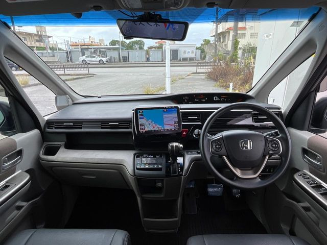 ステップワゴン1.5 G ホンダ センシング