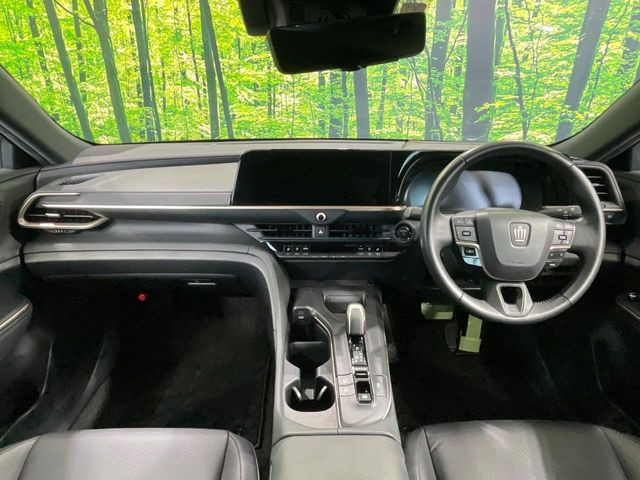 クラウンクロスオーバー2.5 G アドバンスト レザー パッケージ E-Four 4WD