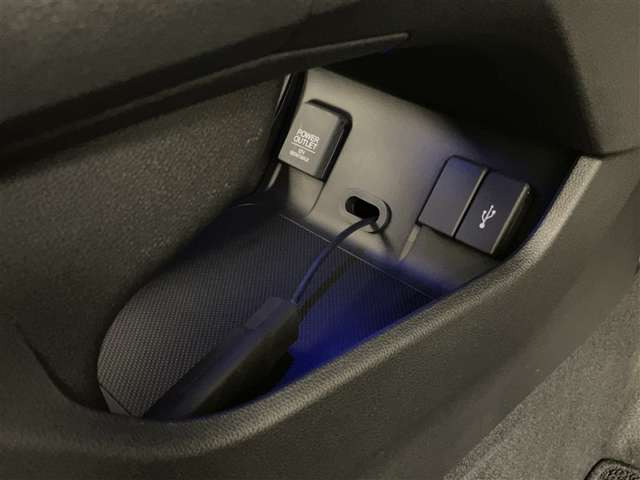 シャトル1.5 ハイブリッド X ホンダセンシング