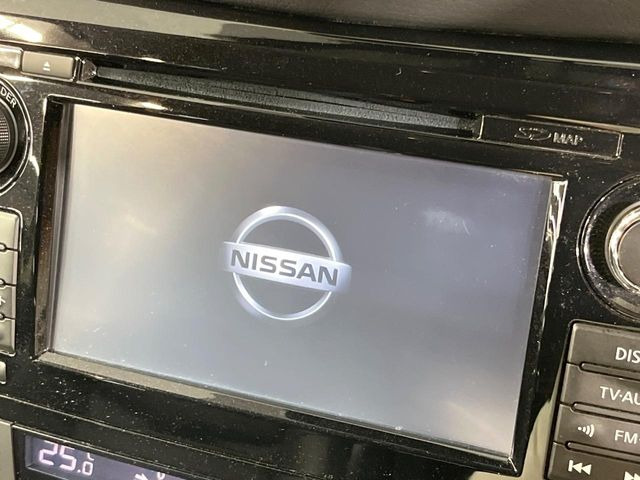 エクストレイル2.0 20X エマージェンシーブレーキパッケージ