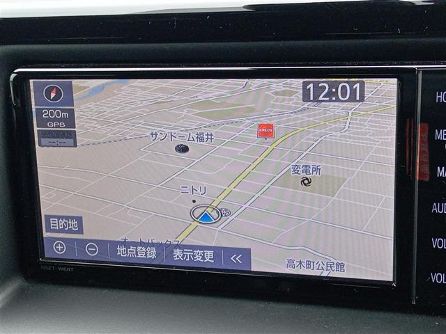 ヴォクシー1.8 ハイブリッド ZS 煌III
