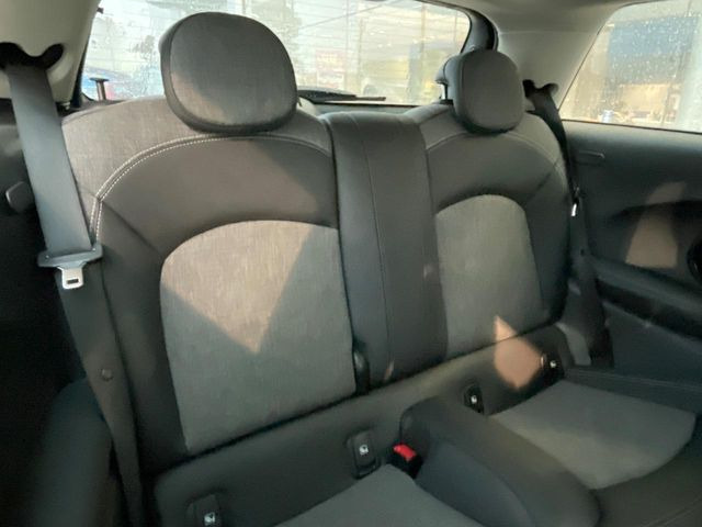 ���㕔���Ȃ��C�ɂȂ�悤�ȃL�Y�E�����ւ��蓙�A�傫�ȃ_���[�W�͂Ȃ��A�ǍD�ȏ�Ԃł��B