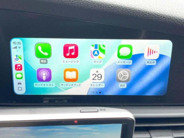 ��Apple Car Play:�X�}�z�Ƃ̗L���ڑ��ŁA�i�r�E�I�[�f�B�I�Đ��ȂǃX�}�z�̃A�v���@�\����ʂł��g����֗��@�\�ł�!