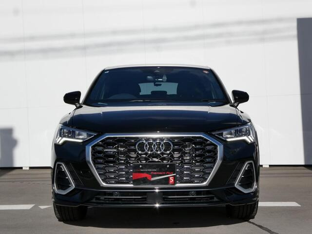 Q3