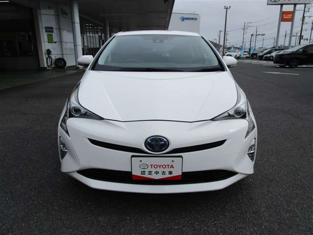 プリウス1.8 S