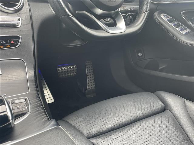 CクラスワゴンC220d ローレウスエディション