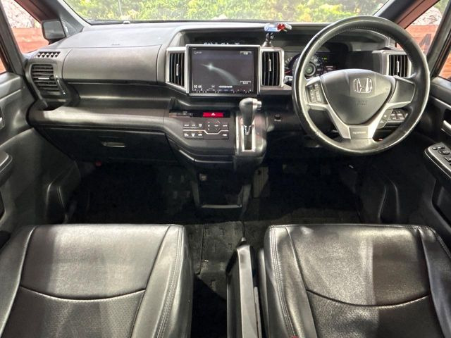 ステップワゴン2.0 スパーダ Z