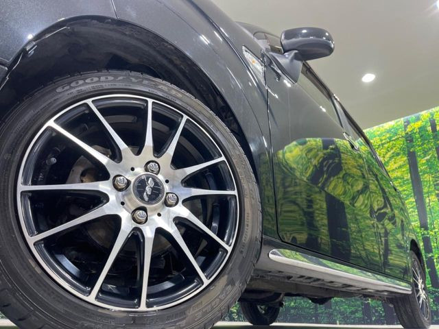 �y15�C���`�A���~�z�C�[���z�O�ςɃ}�b�`�����A���~�z�C�[���𑕒����Ă���܂��B�e��A���~�z�C�[����A�X�^�b�h���X�^�C�����戵�����Ă���܂��B���񂲑��k����������