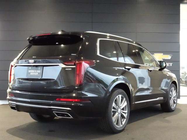 XT6プラチナム 4WD