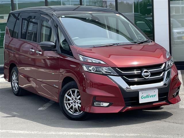 セレナ2.0 ハイウェイスター Vセレクション 4WD
