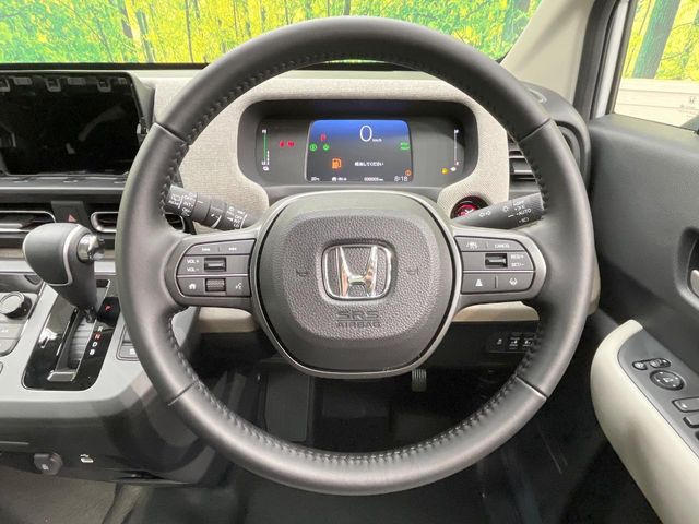 �y�X�e�A�����O�X�C�b�`�z�^�]���A�O������ڐ������炷���ƂȂ��A�I�[�f�B�I���̑��삪�\�ȕ֗��@�\!���S&���K�ȃh���C�u�����o���Ă���܂���