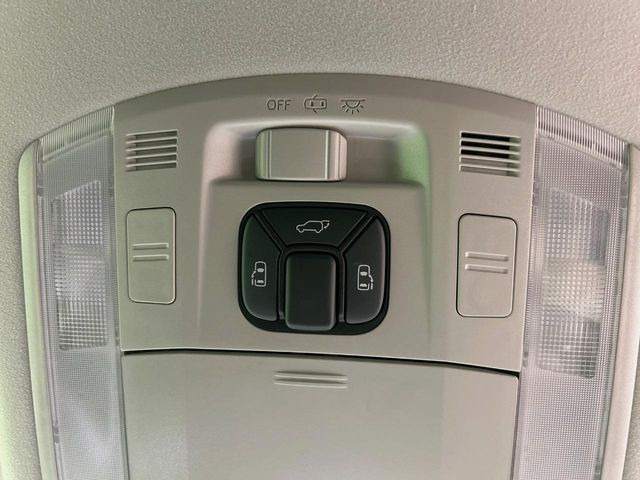 ヴェルファイア2.4 Z ゴールデンアイズII