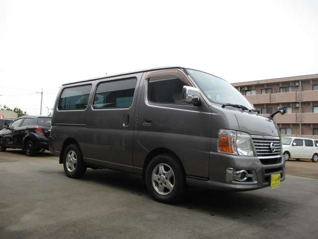 キャラバン3.0 DX ロング VリミテッドII ディーゼル 4WD