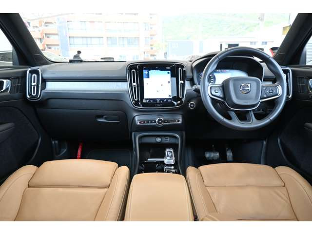 XC40リチャージ プラグイン ハイブリッド T5 インスクリプション