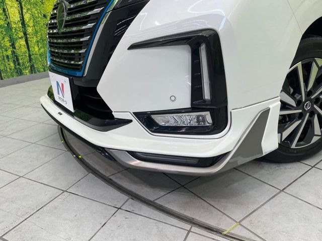 �yBUSOU�G�A���z�N���}�̊O�ς����������߁A�����ۗ������Ă����X�^�C���b�V���ȃG�A���p�[�c�𑕒�!�G�A���ȊO�̃h���X�A�b�v�����C�y�ɂ����k��������!