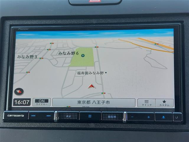 フリード1.5 ハイブリッド クロスター