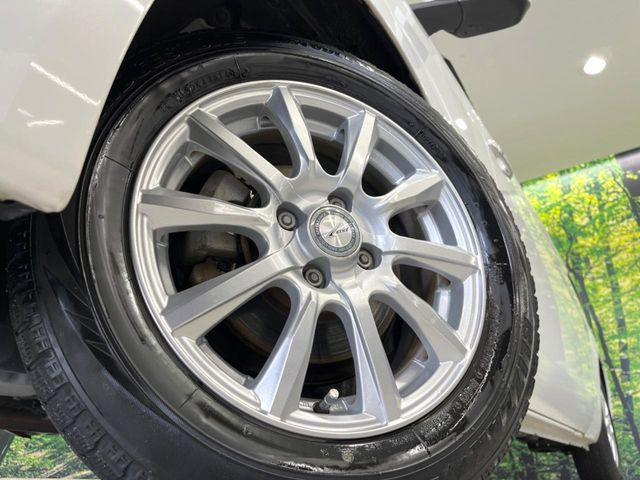 �y15�C���`�A���~�z�C�[���z�O�ςɃ}�b�`�����A���~�z�C�[���𑕒����Ă���܂��B�e��A���~�z�C�[����A�X�^�b�h���X�^�C�����戵�����Ă���܂��B���񂲑��k����������