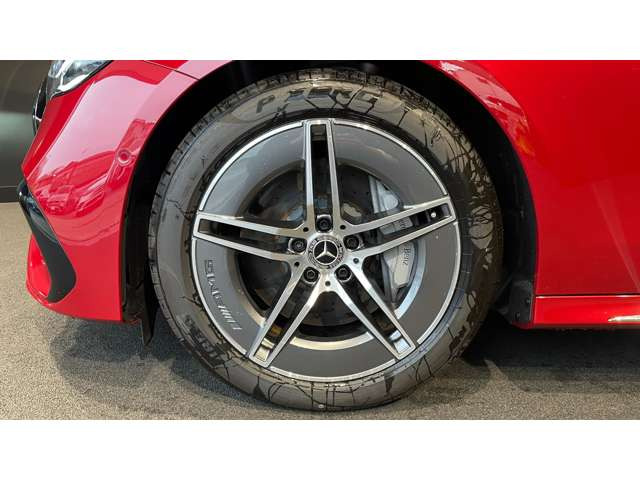 EクラスE200 アバンギャルド AMGラインパッケージ (ISG)