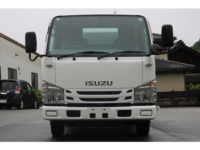 エルフ冷蔵冷凍車