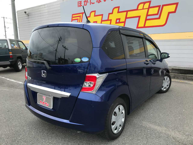 フリード1.5 G ジャストセレクション