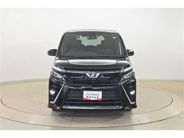 ヴォクシー2.0 ZS 4WD