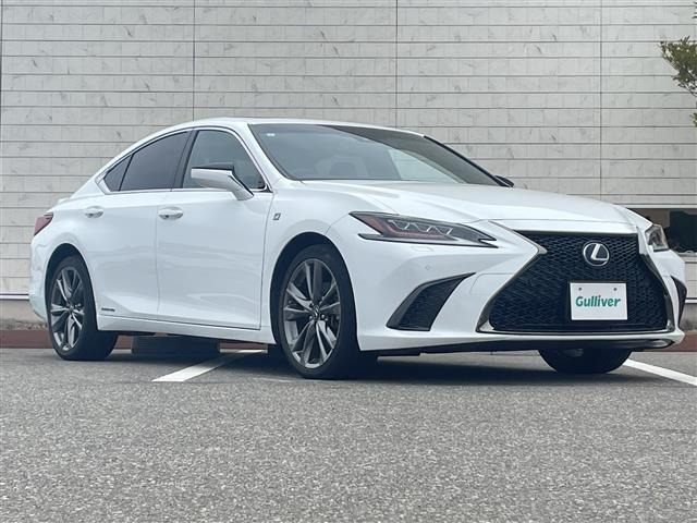 ES300h Fスポーツ