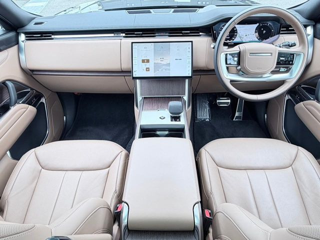 レンジローバーHSE 3.0L D300 スタンダードホイールベース ディーゼル 4WD