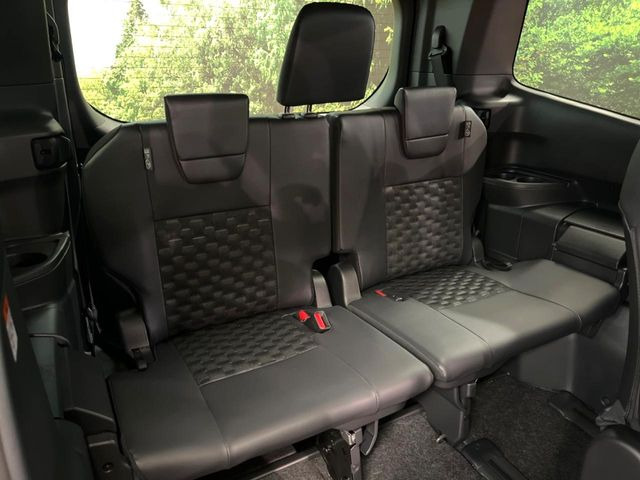 3��ڃV�[�g�͂�������ԗǍD����l�ł��������ƍ����Ē����܂��̂ŁA��l���ł̂��o���������N���N�ł��􂲉Ƒ��ŁA�C�̒m�ꂽ���ԂŁA�h���C�u�ɍs���̂��y���݂ł��ˁ�