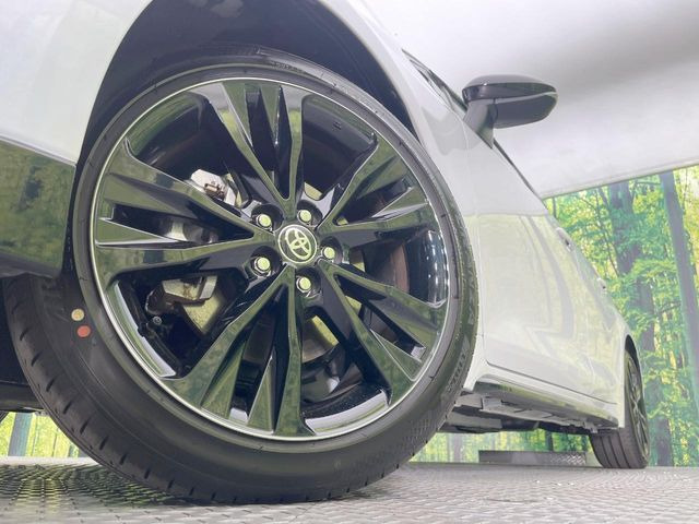 �y�����A���~�z�C�[���z�O�ςɃ}�b�`���������A���~�z�C�[���𑕒����Ă���܂��B�e��ЊO�A���~�z�C�[����A�X�^�b�h���X�^�C�����戵�����Ă���܂��B���񂲑��k����������