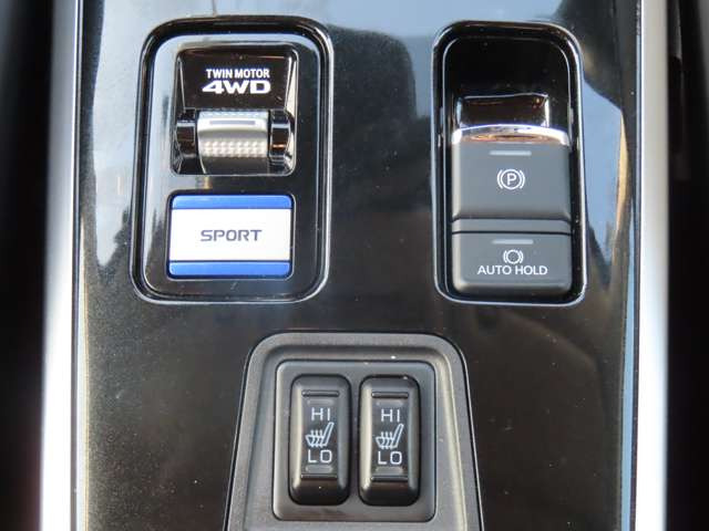 アウトランダーPHEV2.4 G 4WD