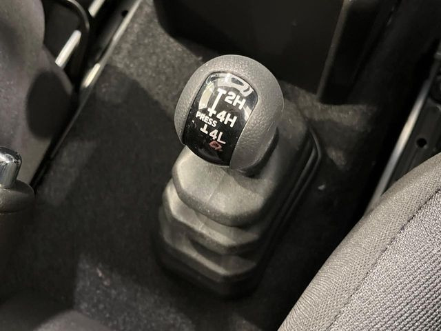 ジムニーノマド1.5 FC 4WD