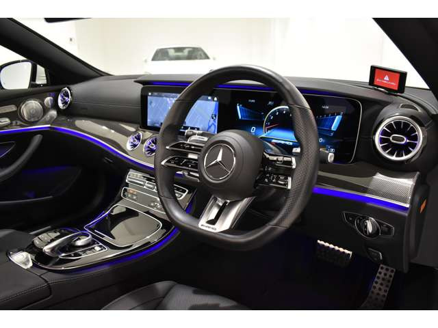 EクラスカブリオレAMG E53 4マチックプラス 4WD